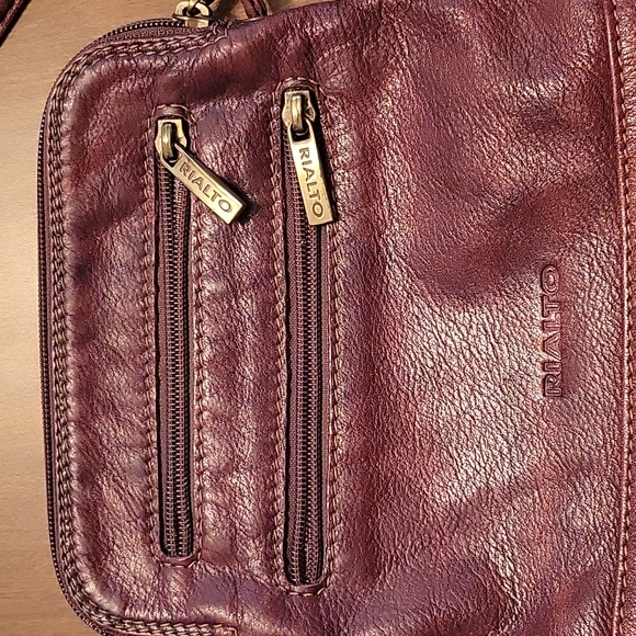 Rialto Leather Crossbody Bag - Picture 3 of 5